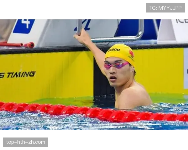 徐嘉余训练完直接打飞的去吃米其林三星，这日子过得跟偶像剧男主似的